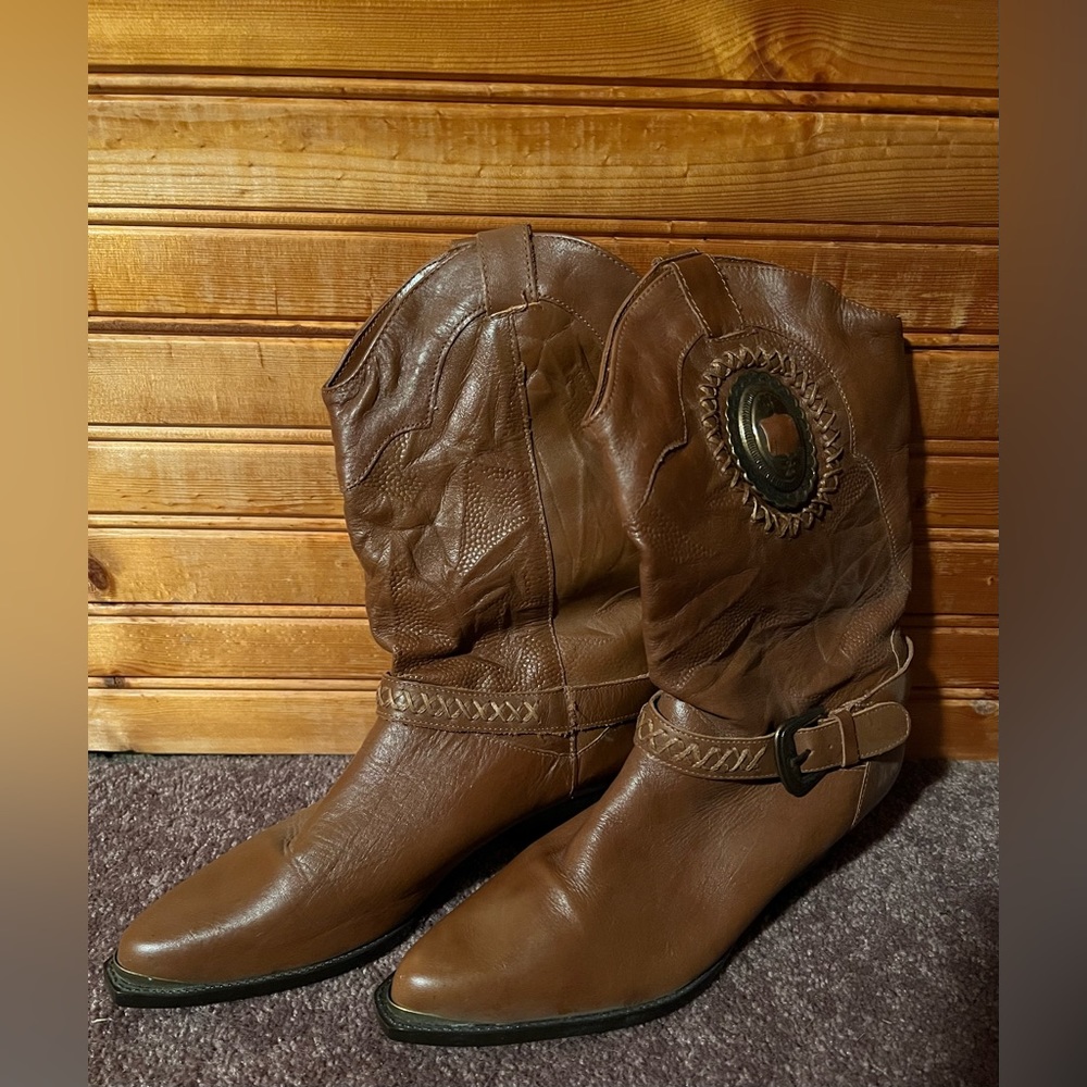 Women’s Brown Genuine Leather Upper Point Toe Boots
